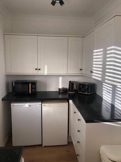29 Comfort House 2 Bedroom Townhouse With Parking Scunthorpe Exterior foto
